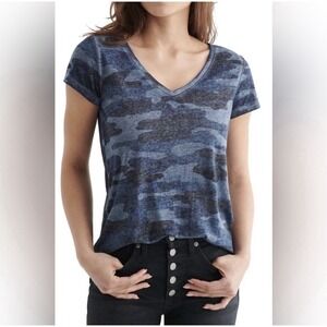 NWT Womens Lucky Brand Size XS Navy Camo Soft Burnout V-neck T-shirt Tee Top
